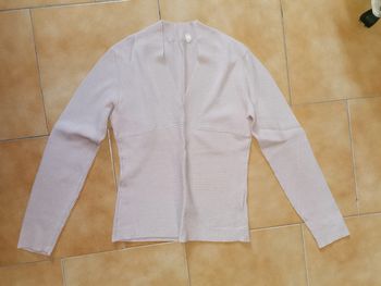 Pull col v rose clair