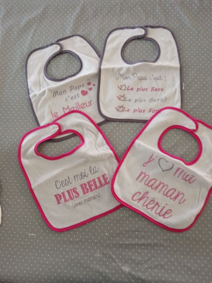 Lot de 10 bavoirs - photo numéro 2