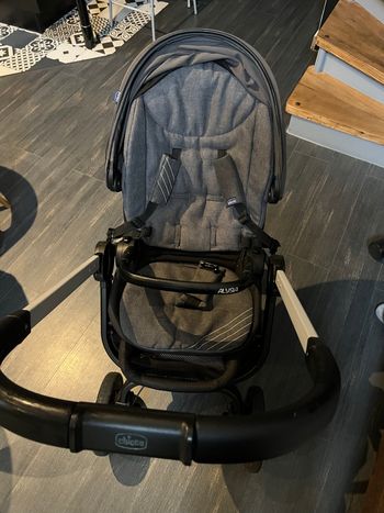 Poussette trio chicco alysia