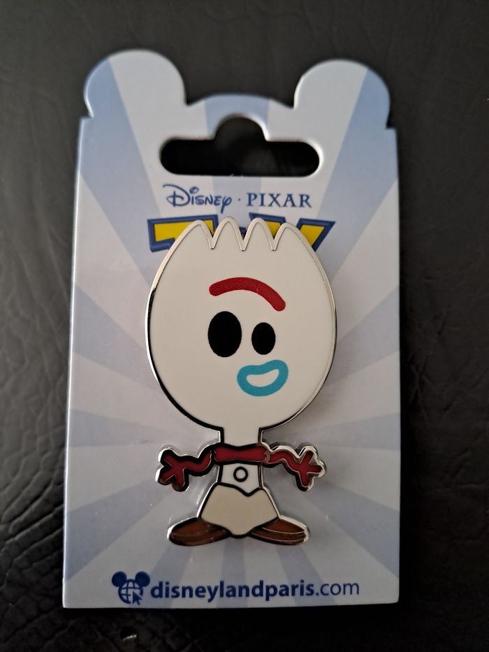 Pin's disney Fourchette