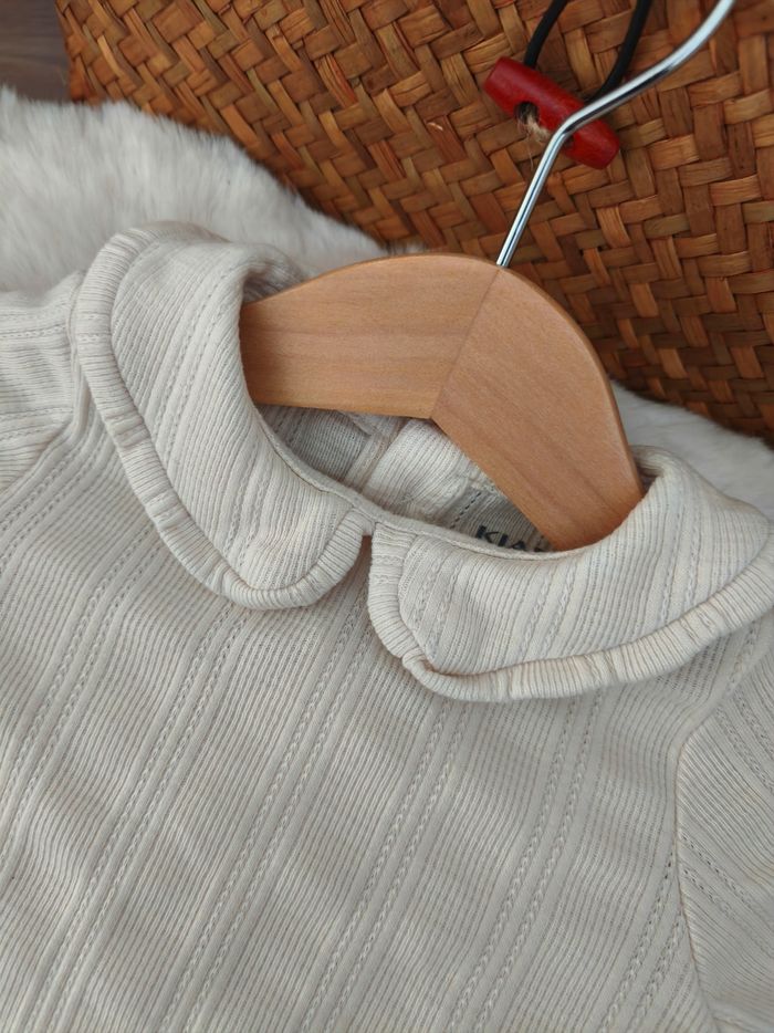 Ensemble beige ~ 1 mois - photo numéro 2