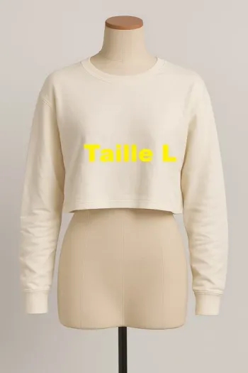 Sweat court blanc inscription noir au dos Shana Taille L