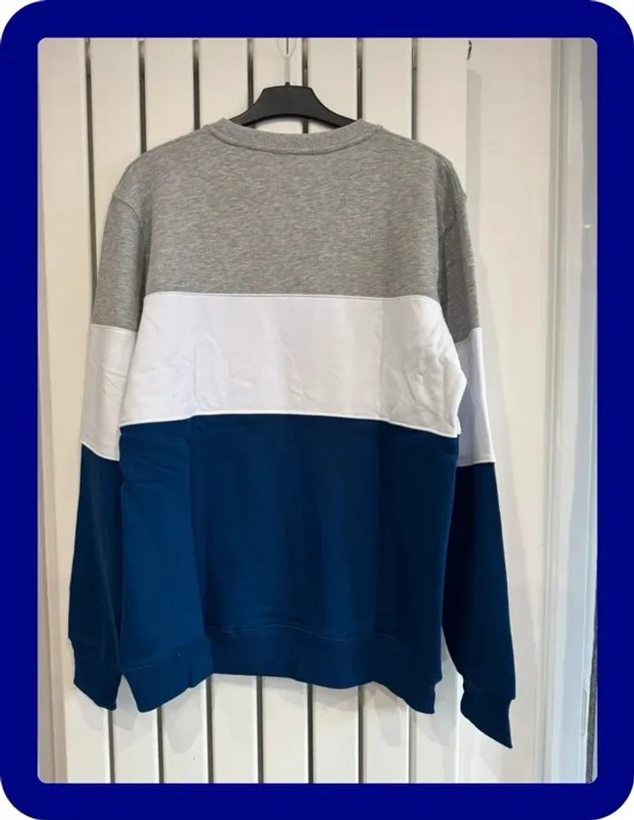 Pull / Sweat Supreme Taille XL - photo numéro 5