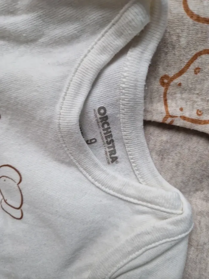 Lot bodies manches longues 9 mois - photo numéro 2