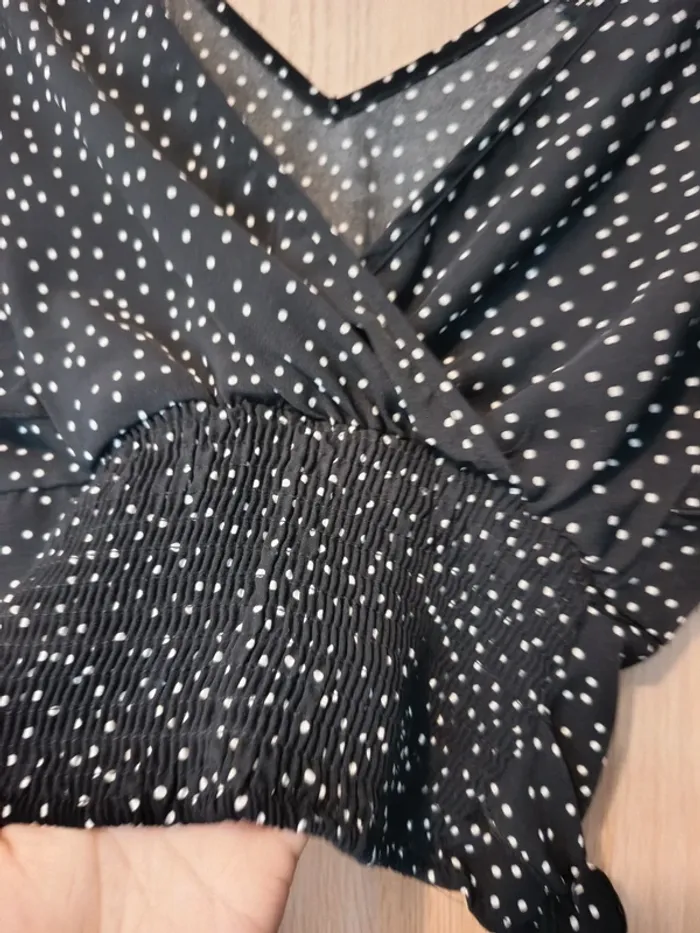 Top noir a poids blanc neuf shein - Taille S 36 - photo numéro 6
