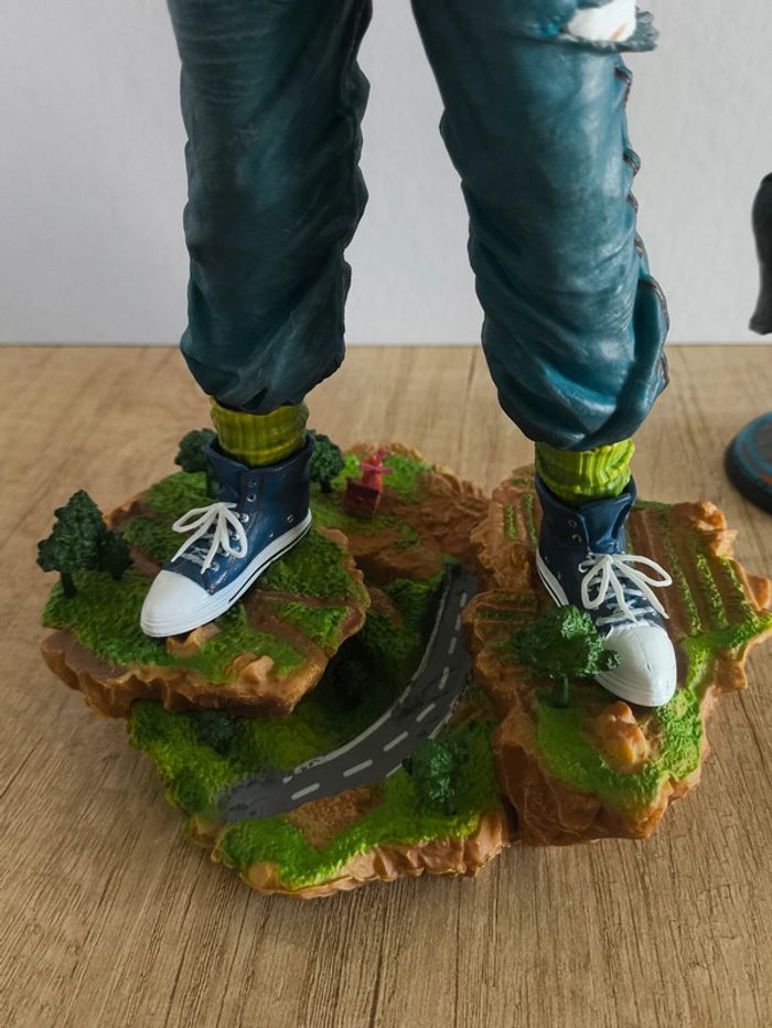 Figurine Android C 17 Dragon Ball Z Diorama 30CM - photo numéro 10