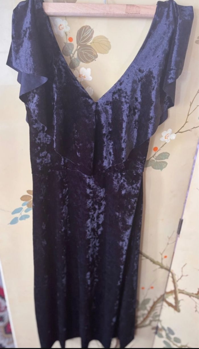 Robe noire velours - photo numéro 8