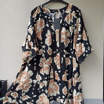 Robe été grande taille imprimé fleuris / noir T58/60 2W Paris 