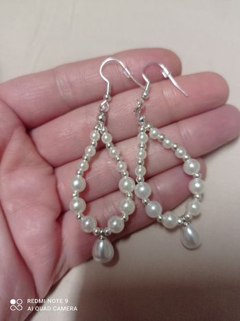 Boucles d'oreilles en perles blanches 