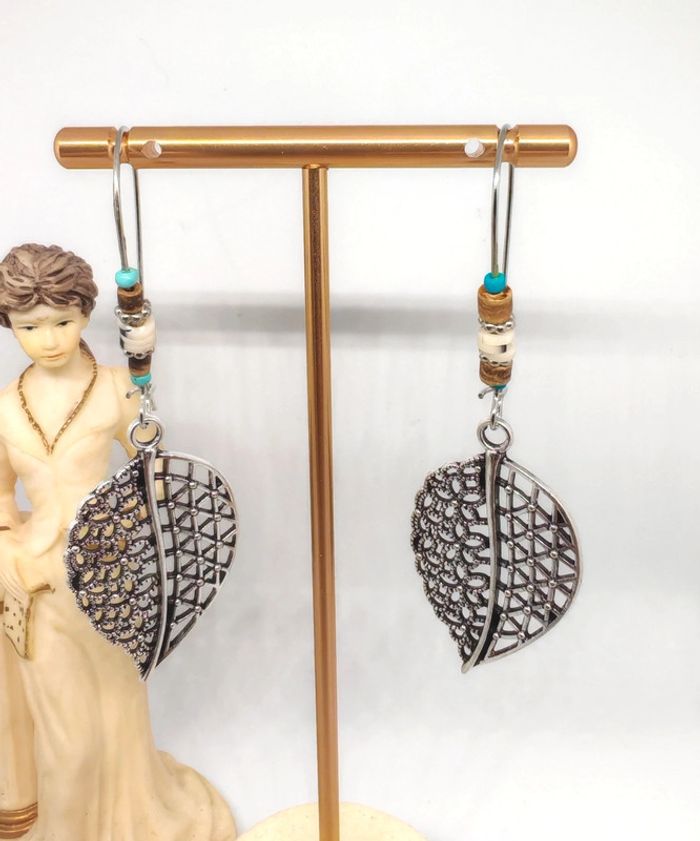 Boucles d'oreilles pendantes - photo numéro 2