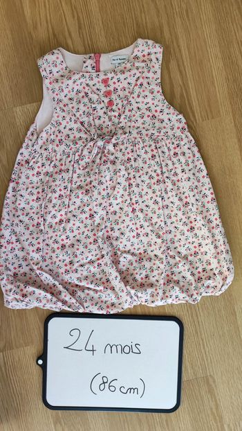 robe taille 24 mois