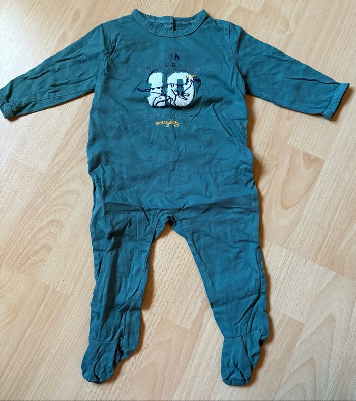 Lot pyjamas - photo numéro 2