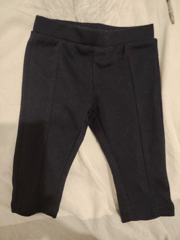 Pantalon bébé noir kiabi ni– 6 mois – Très bon état