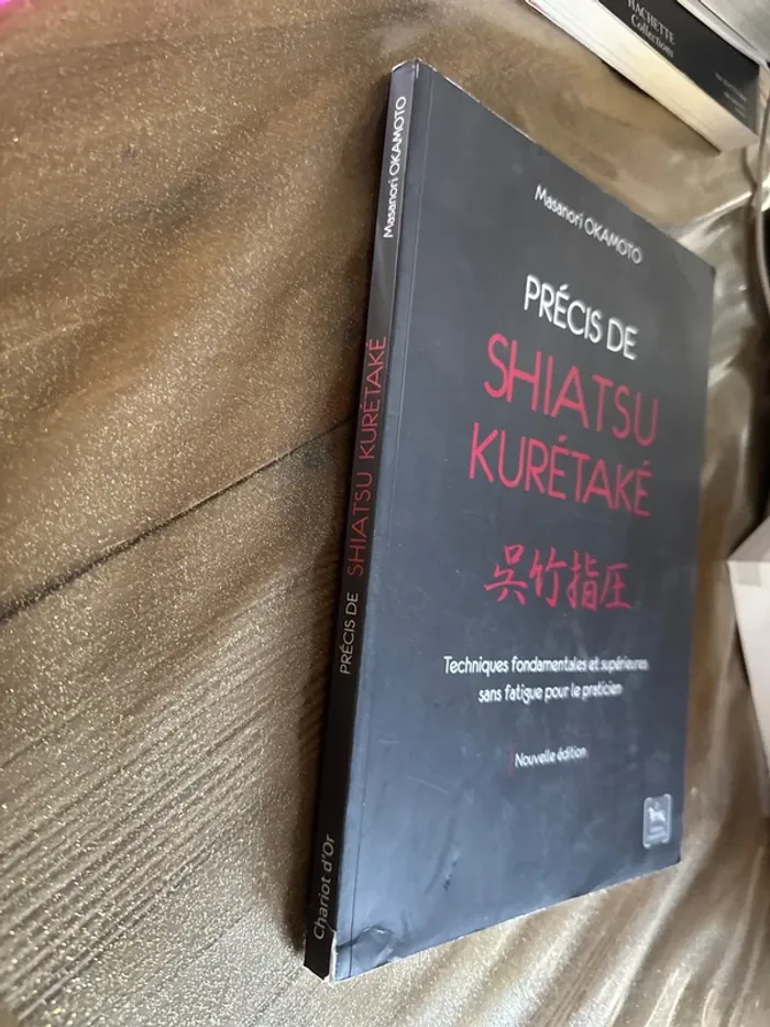Livre précis de shiatsu kuretake - photo numéro 2