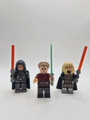 Figurines type lego Sith Ashoka star wars