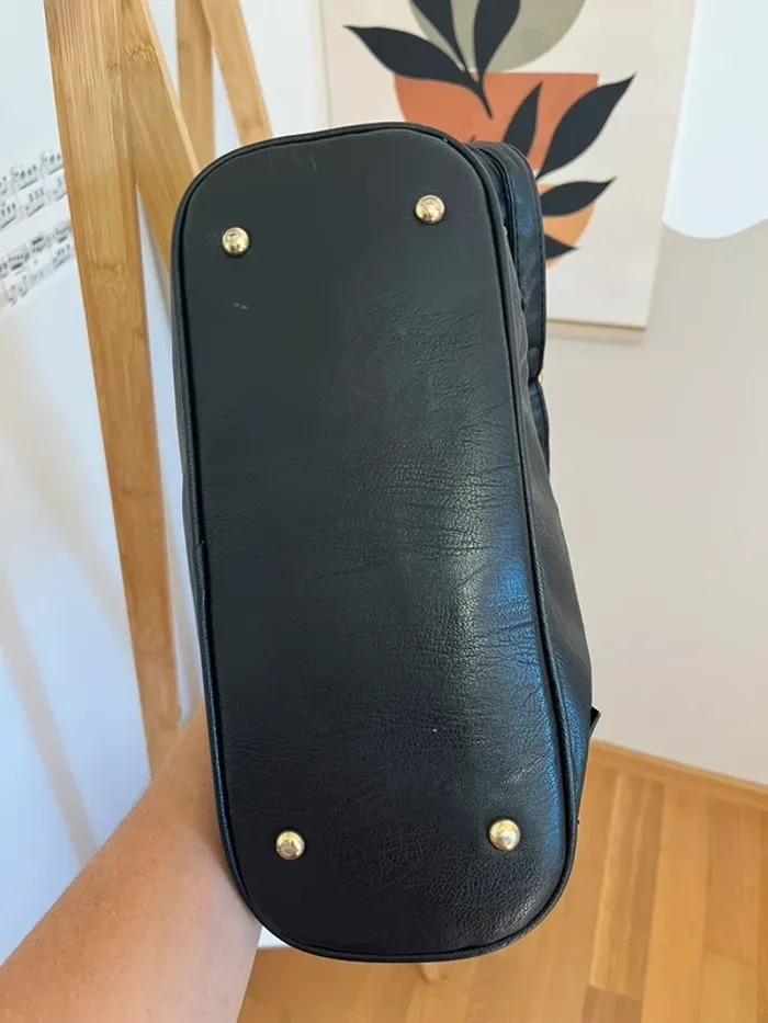 Sac style vintage en cuir synthétique noir état neuf [ref 2508SBl185] - photo numéro 7