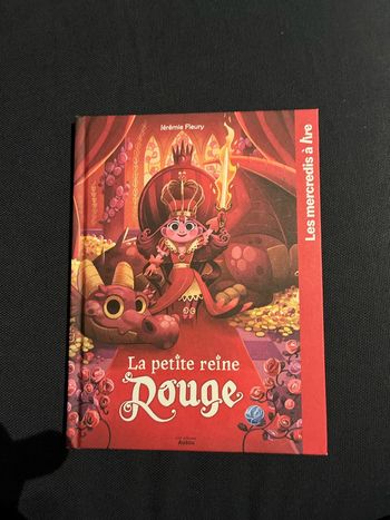 Livre pour enfants les mercredis à lire la petite reine rouge
