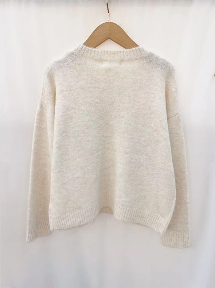 Pull beige logo coeur fleur broderie tendance laine - photo numéro 3