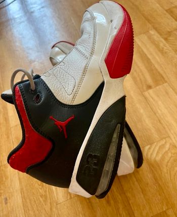 Basket Homme, Jordan Max Aura 3 Taille 42.5