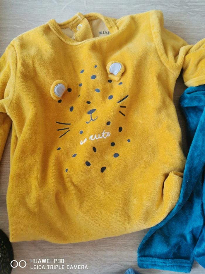 Lot 3 pyjamas velour 9 mois - photo numéro 2