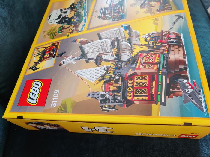 LEGO - Creator - Le bateau pirate - 31109 - NEUF - photo numéro 3