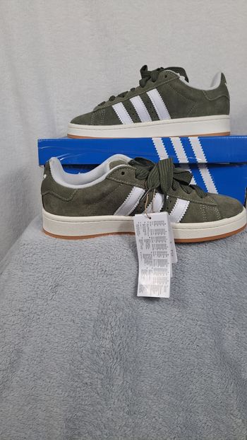 adidas Originals campus pointure 39 neuf avec boîte 