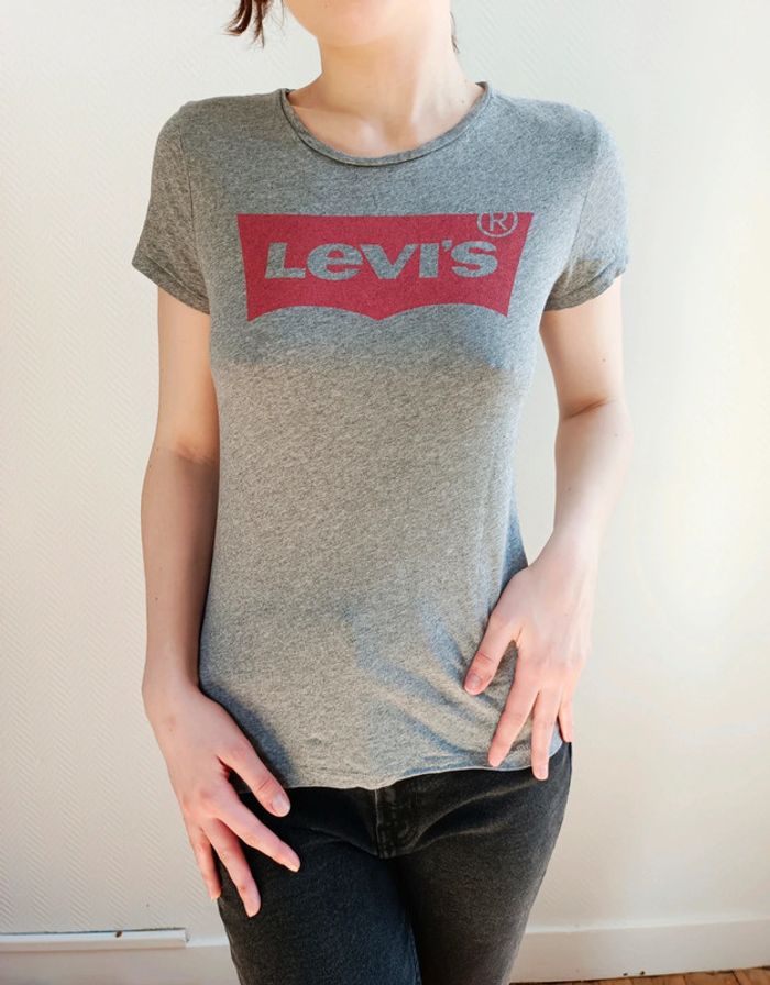 Tee-shirt gris Levis