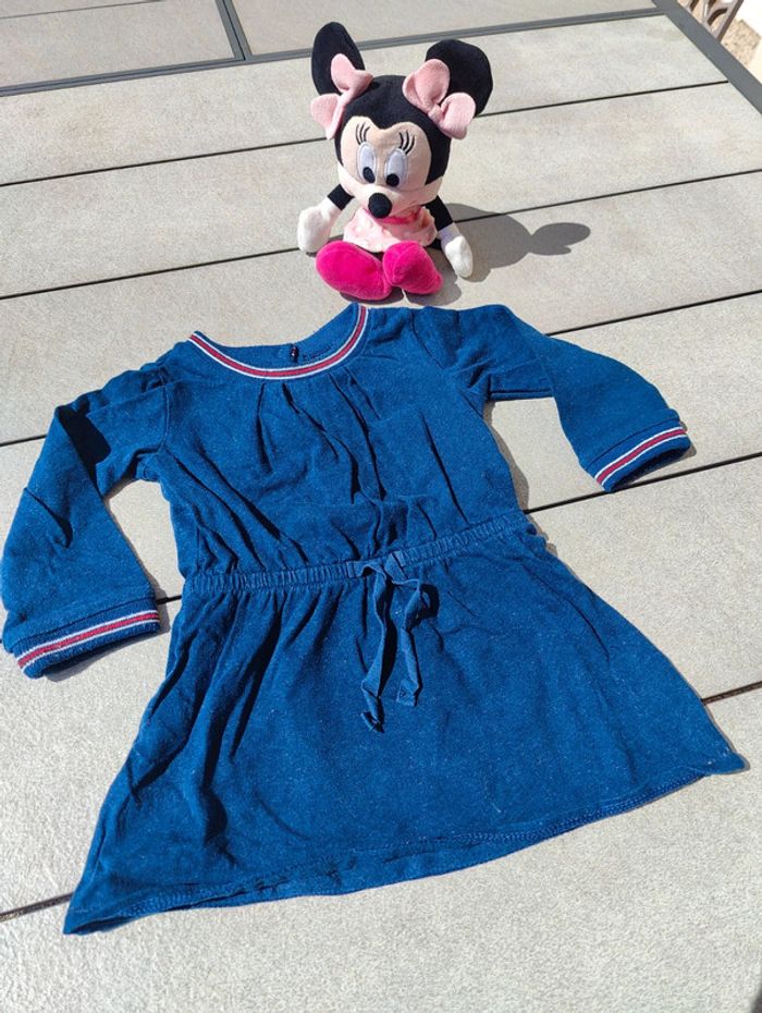 Jolie robe bleu marine tao 18 mois - photo numéro 2