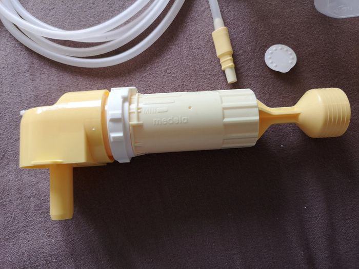 Set Medela Lactina double pompe - photo numéro 4