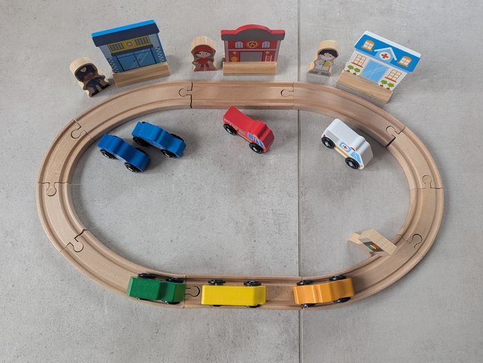 Circuit voiture bois citadine - photo numéro 2