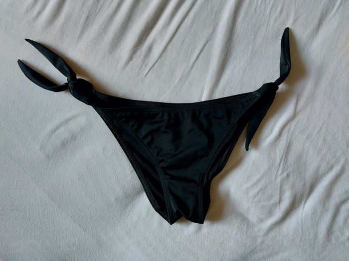 Ensemble maillot de bain 2 pièces - photo numéro 3