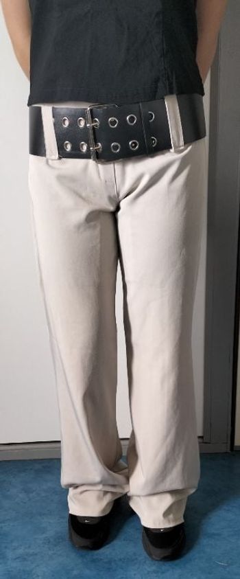 Pantalon + grosse ceinture