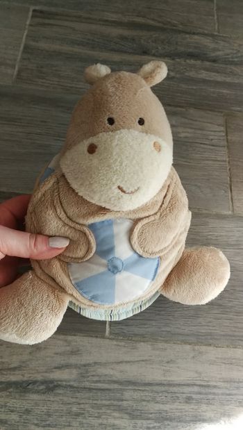 Peluche livre an Verbaudet