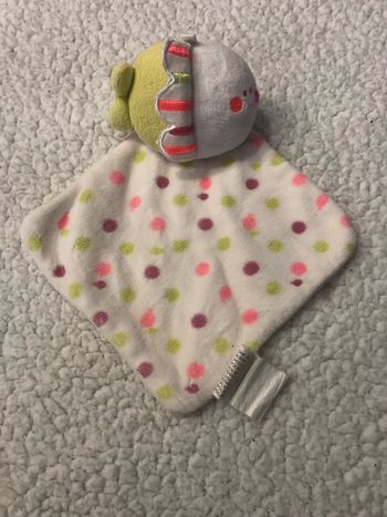 Doudou poisson mouchoir plat rond rose violet Siplec