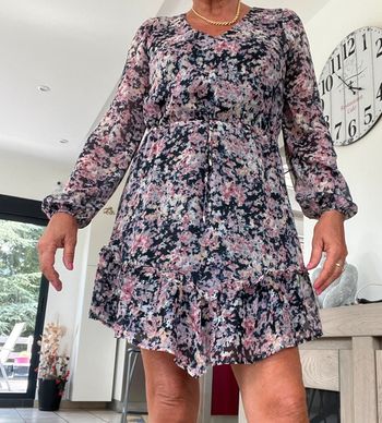 Étam taille 38 jolie robe été motif fleurs