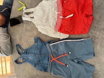 Lot shorts salopette