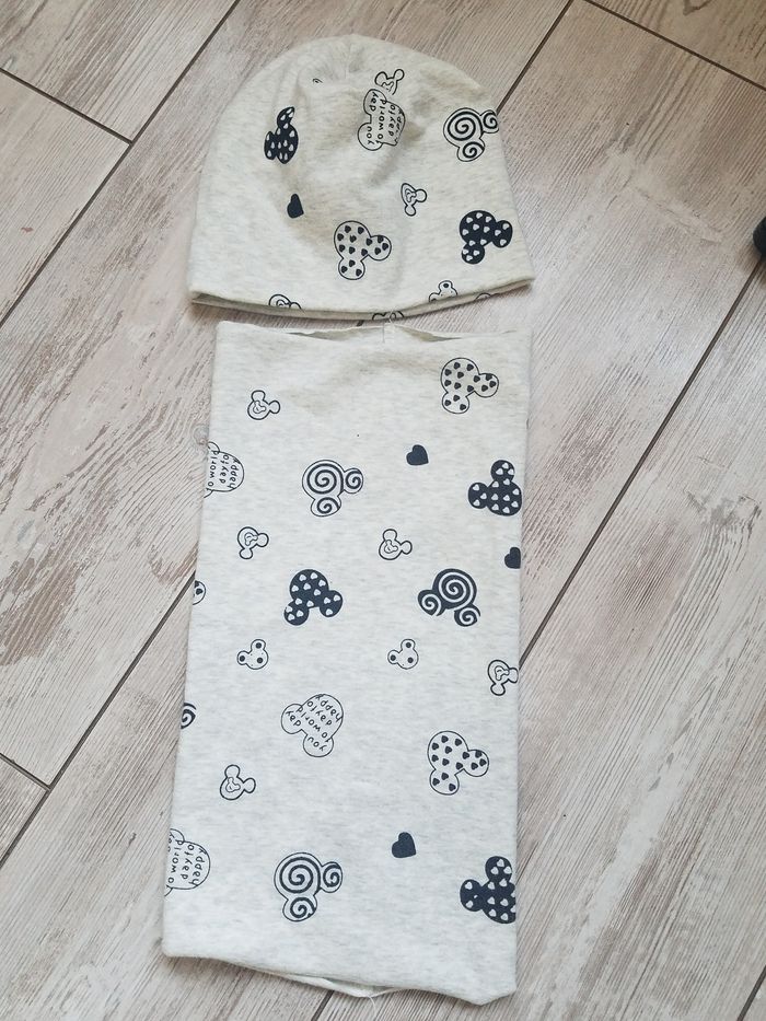 Bonnet + snood fille t 2/3 ans Minnie tbe