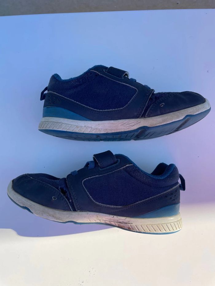 Basket bleu enfant - photo numéro 5