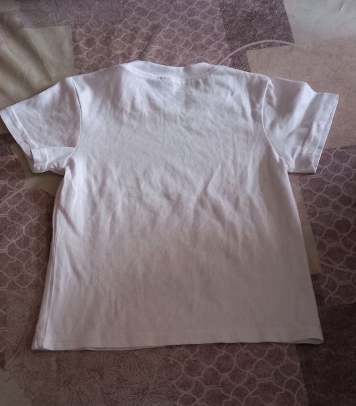 Tee-shirt - photo numéro 2