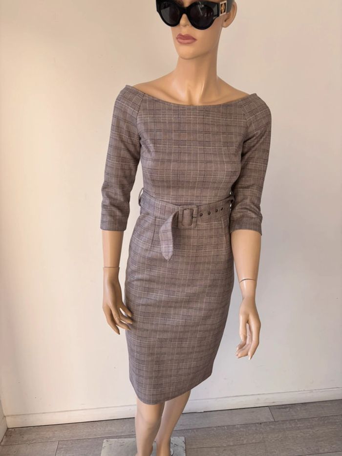 Robe tailleur Zara neuve avec ceinture - photo numéro 2