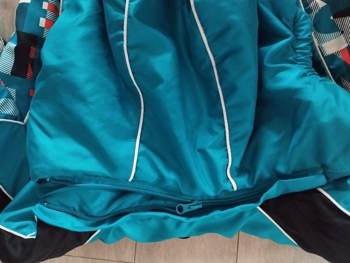 Combinaison de ski 10 ans - photo numéro 3