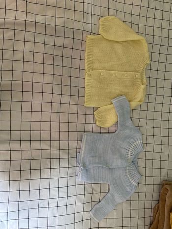 Lot Petit gilet en maille