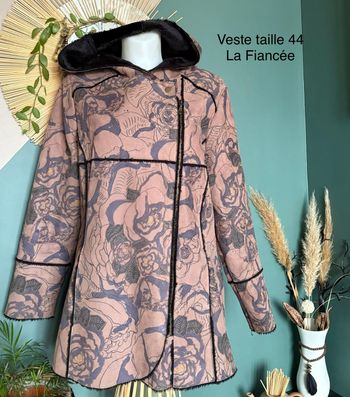 Manteau long, Coupe cintrée