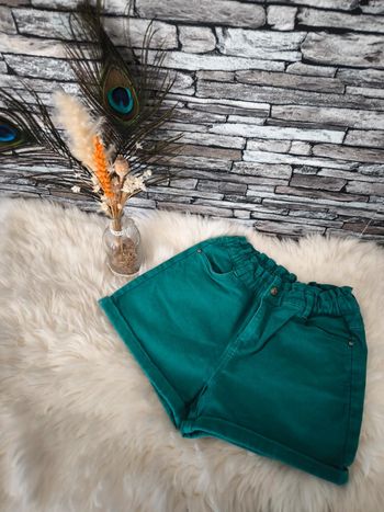 🩵 Joli short en jean vert d'eau/turquoise TAO en 8 ans 🩵