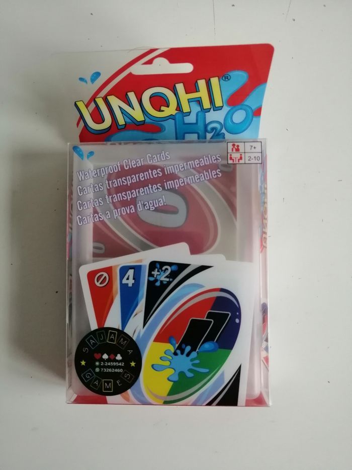 Uno UNQHI H2O jeu de société cartes neuf et blister jamais ouvert