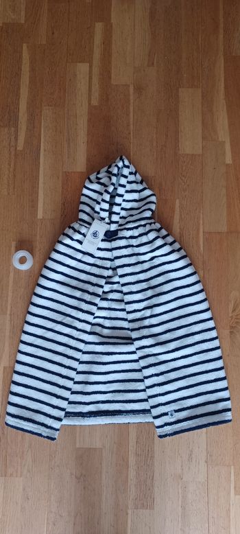 Cape de bain neuve