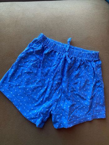 Short léger taille 36 mois