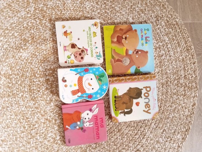 Lot 5 livres bébé