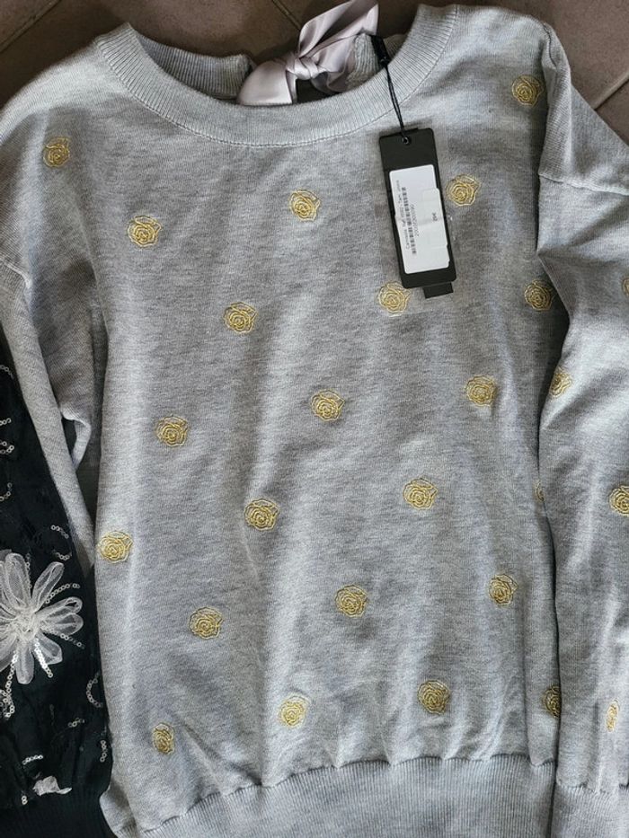 Lot de 2 sweats à col rond 🌼 - photo numéro 3