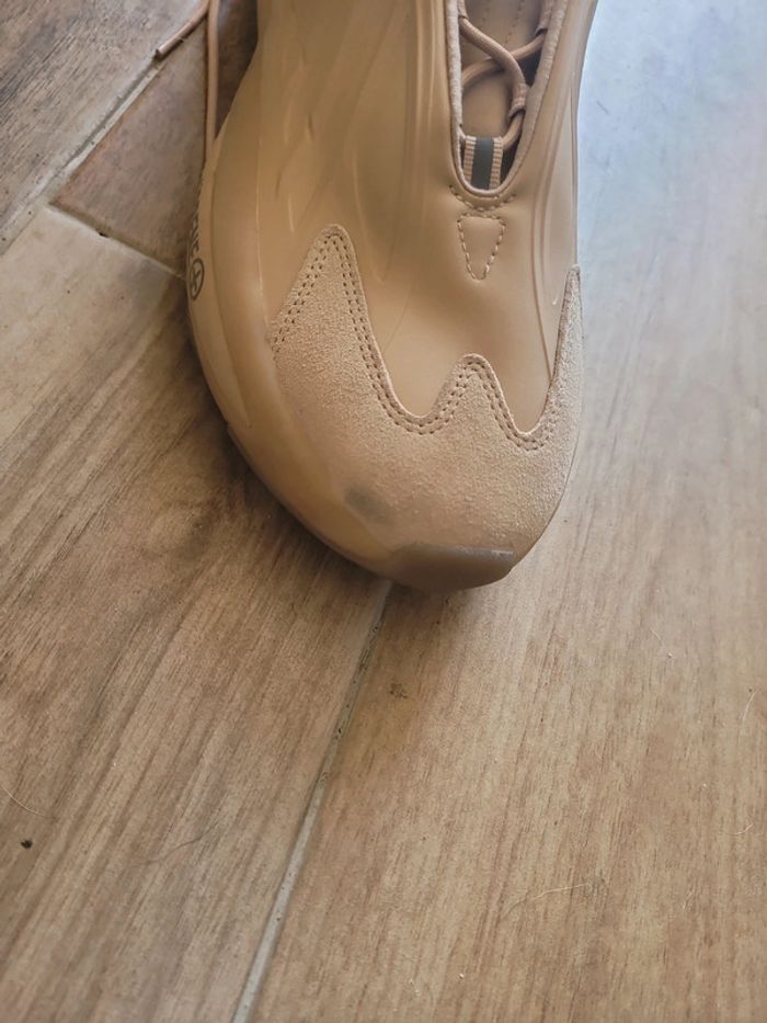 Chaussures adidas - photo numéro 7
